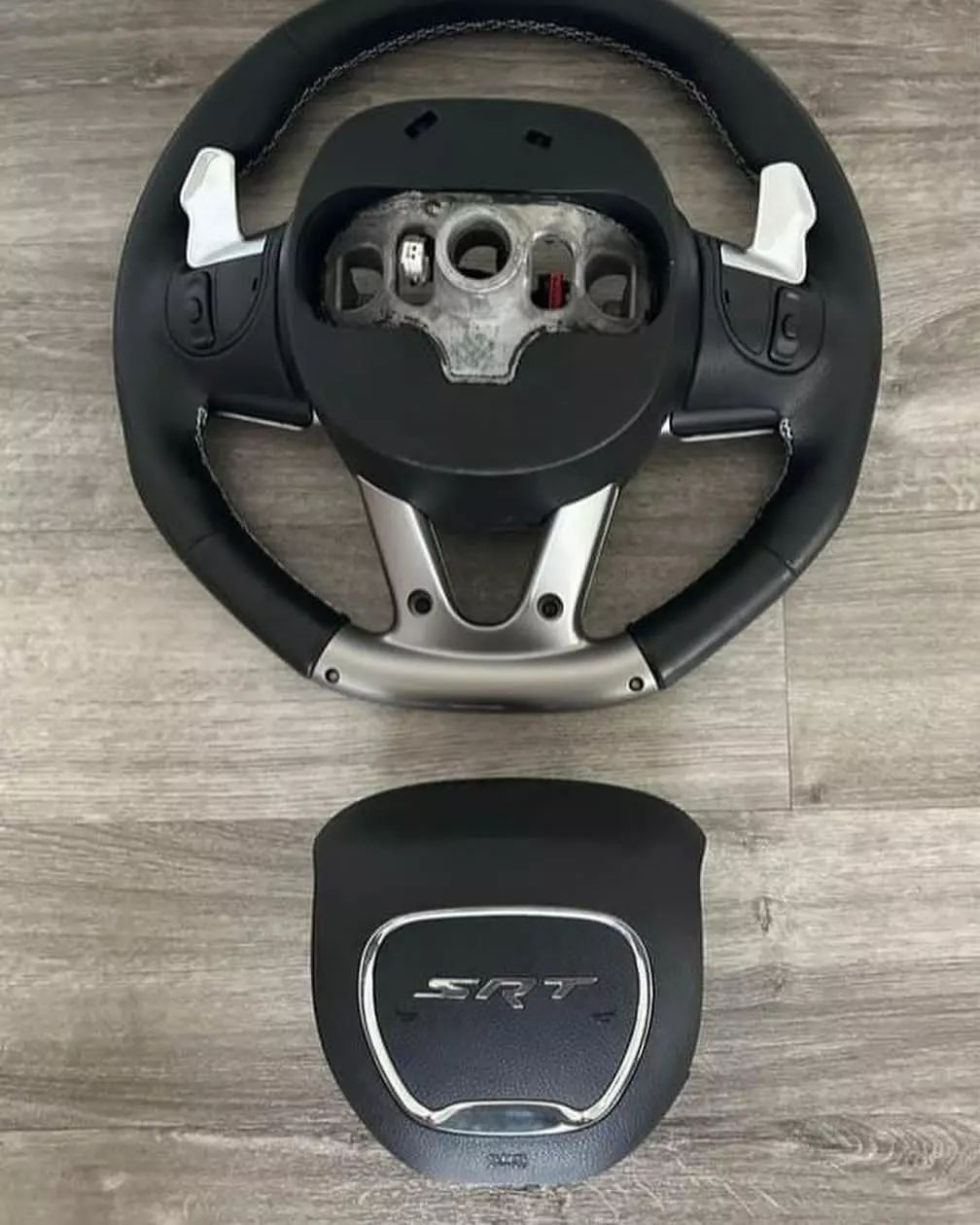 Dodge Charger Redeye steering wheel and red lightup airbag